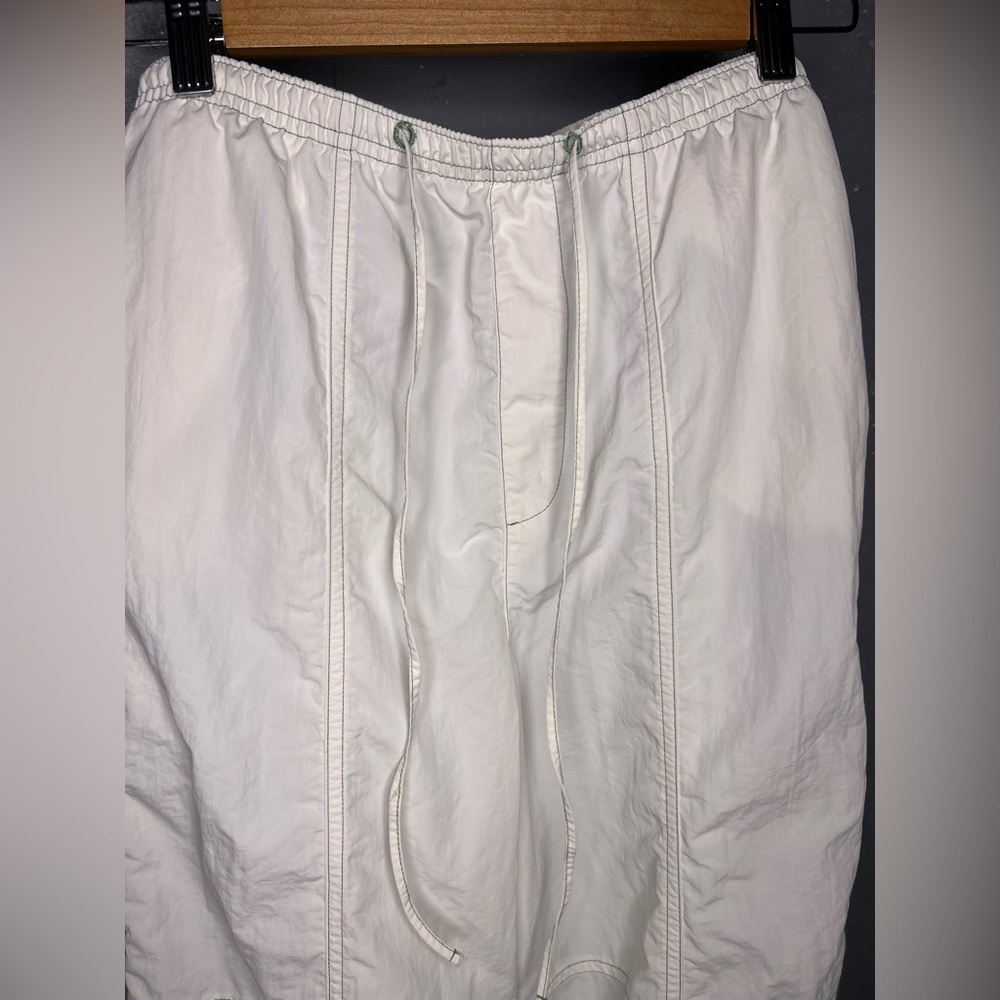 Zara White Parachute Pants with Green Stitching (XS) - Picture 6 of 8